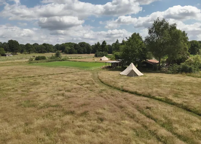 Οργανωμένο κάμπινγκ Boutique Tent Bij Laaken Op Unieke Plek In Het Met Luxe Bed *