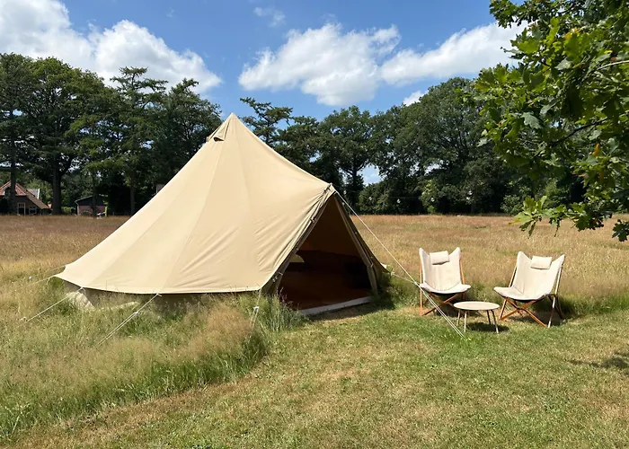 Οργανωμένο κάμπινγκ Boutique Tent Bij Laaken Op Unieke Plek In Het Met Luxe Bed *