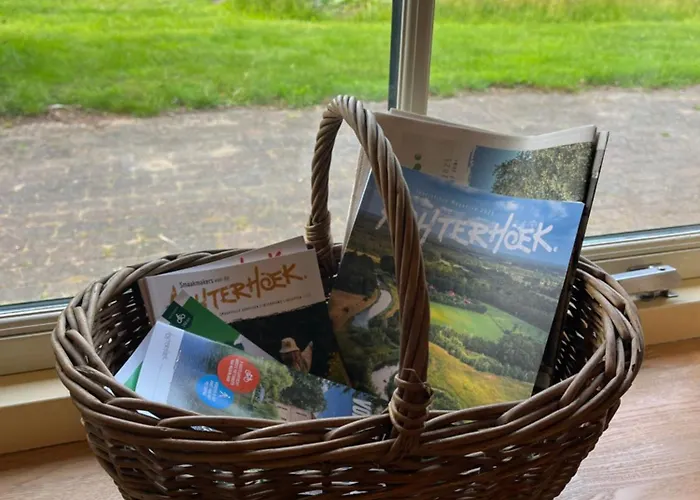 Boutique Tent Bij Laaken Op Unieke Plek In Het Met Luxe Bed Οργανωμένο κάμπινγκ Vorden