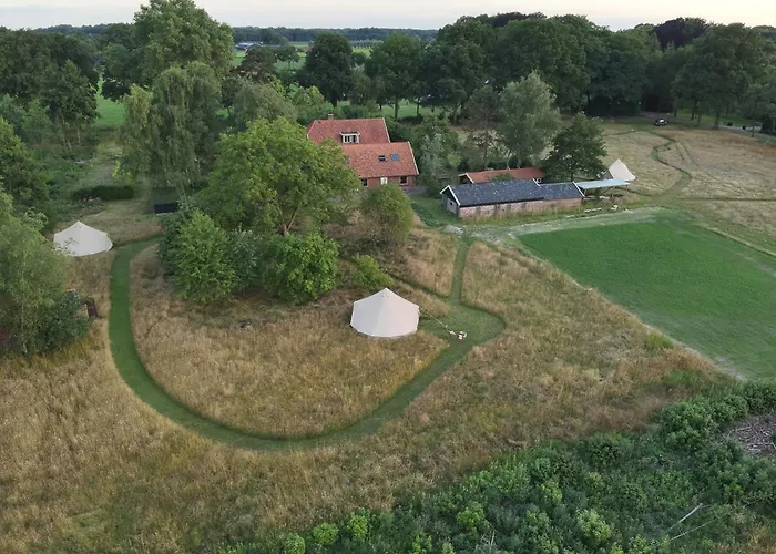 Boutique Tent Bij Laaken Op Unieke Plek In Het Met Luxe Bed Tente de luxe