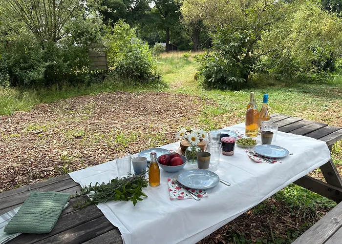 Tente de luxe Boutique Tent Bij Laaken Op Unieke Plek In Het Met Luxe Bed *
