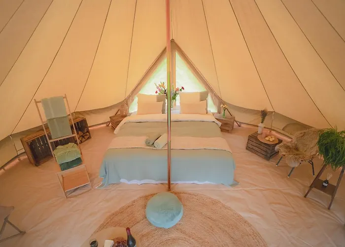 Boutique Tent Bij Laaken Op Unieke Plek In Het Met Luxe Bed * Vorden